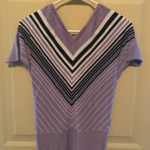 V neck short sleeve sweater